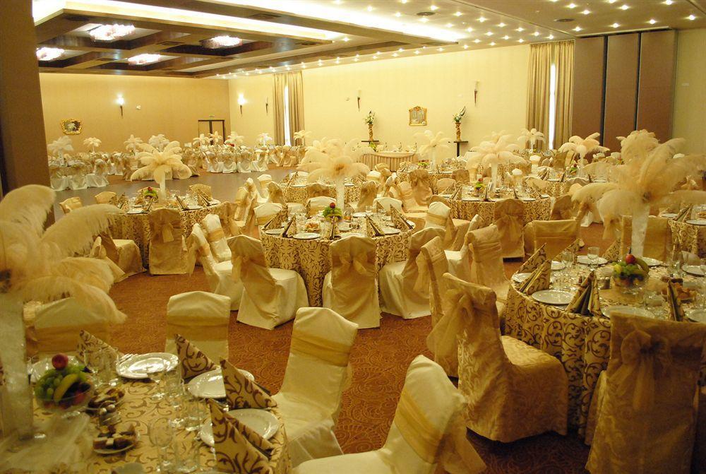 Grand Hotel Napoca Cluj Napoca Bagian luar foto