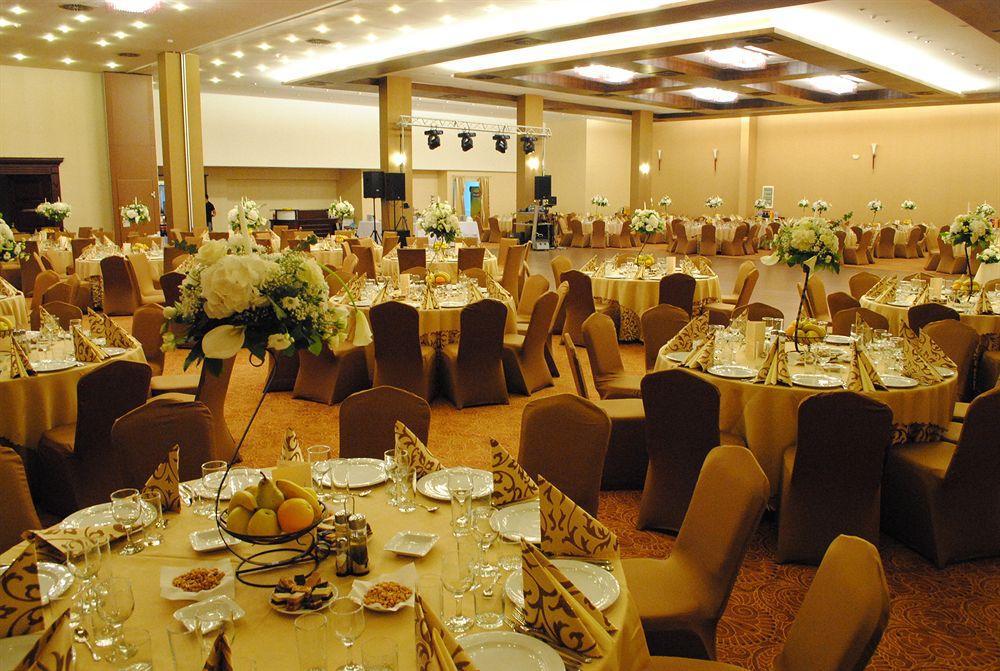 Grand Hotel Napoca Cluj Napoca Bagian luar foto
