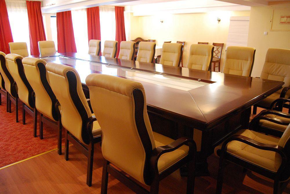 Grand Hotel Napoca Cluj Napoca Bagian luar foto
